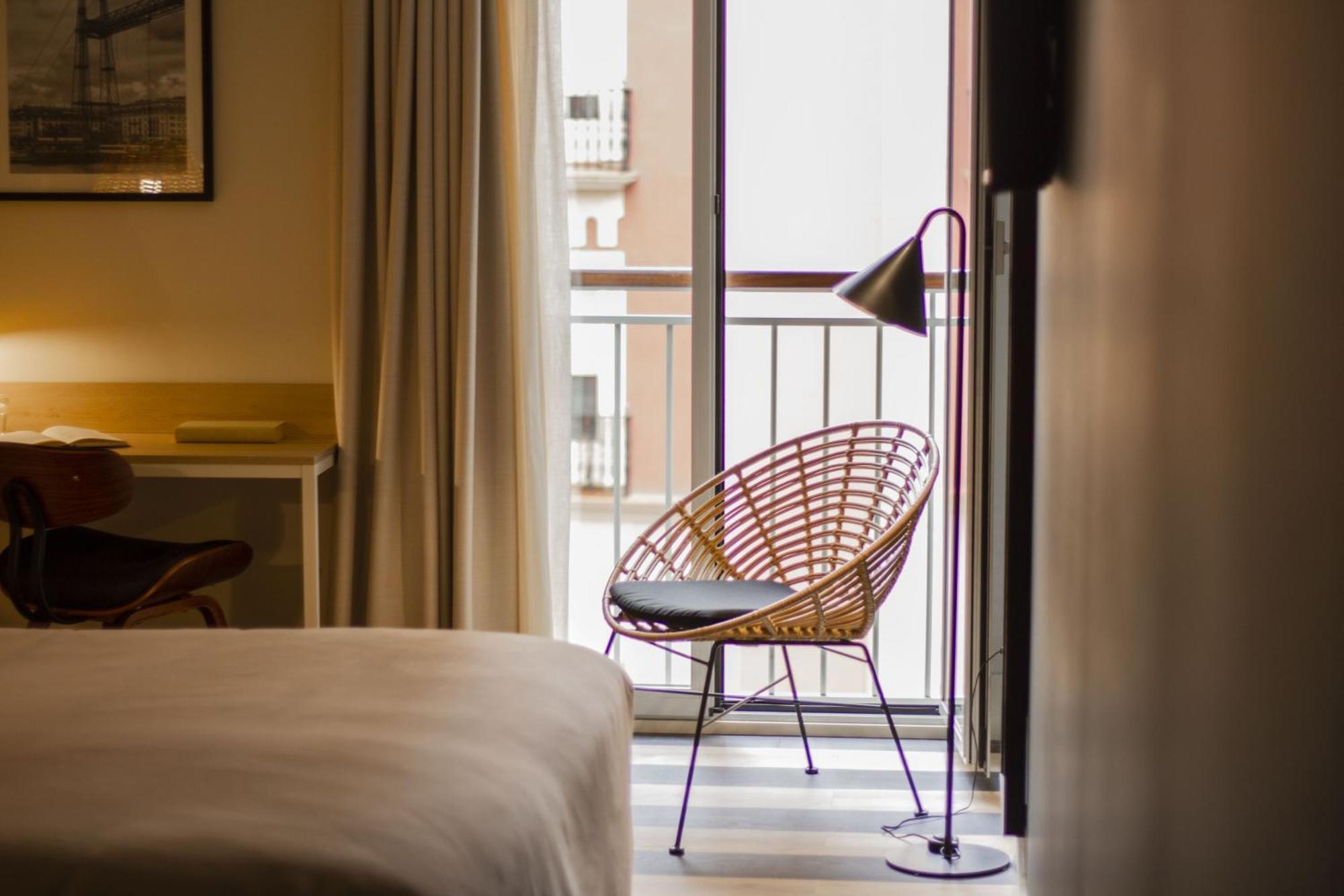 Hotel Jardines 2*